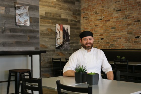 1763_Chef-Mike-Hackman